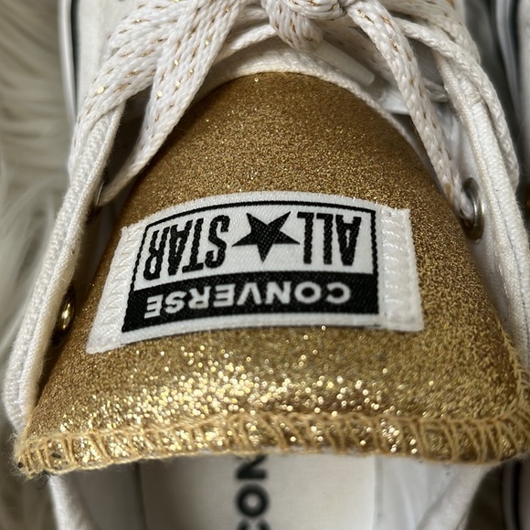 Converse - Picture 7 of 10